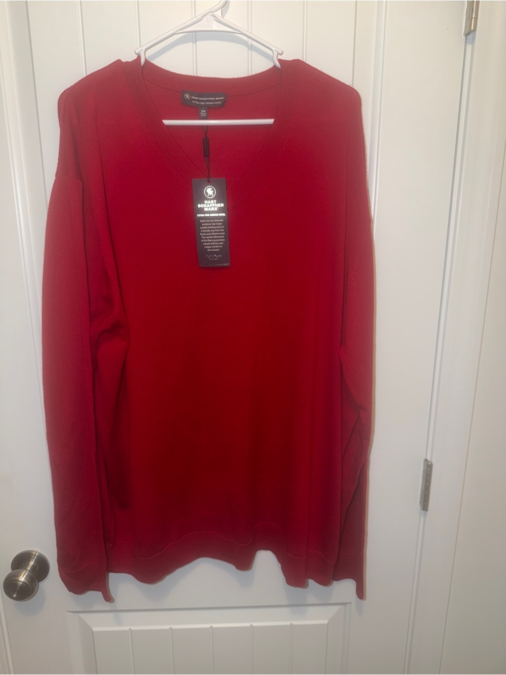 Hart Schaffner Marx Extra Fine Merino Wool Men’s Red V-Neck Sweater Size 2XB NWT